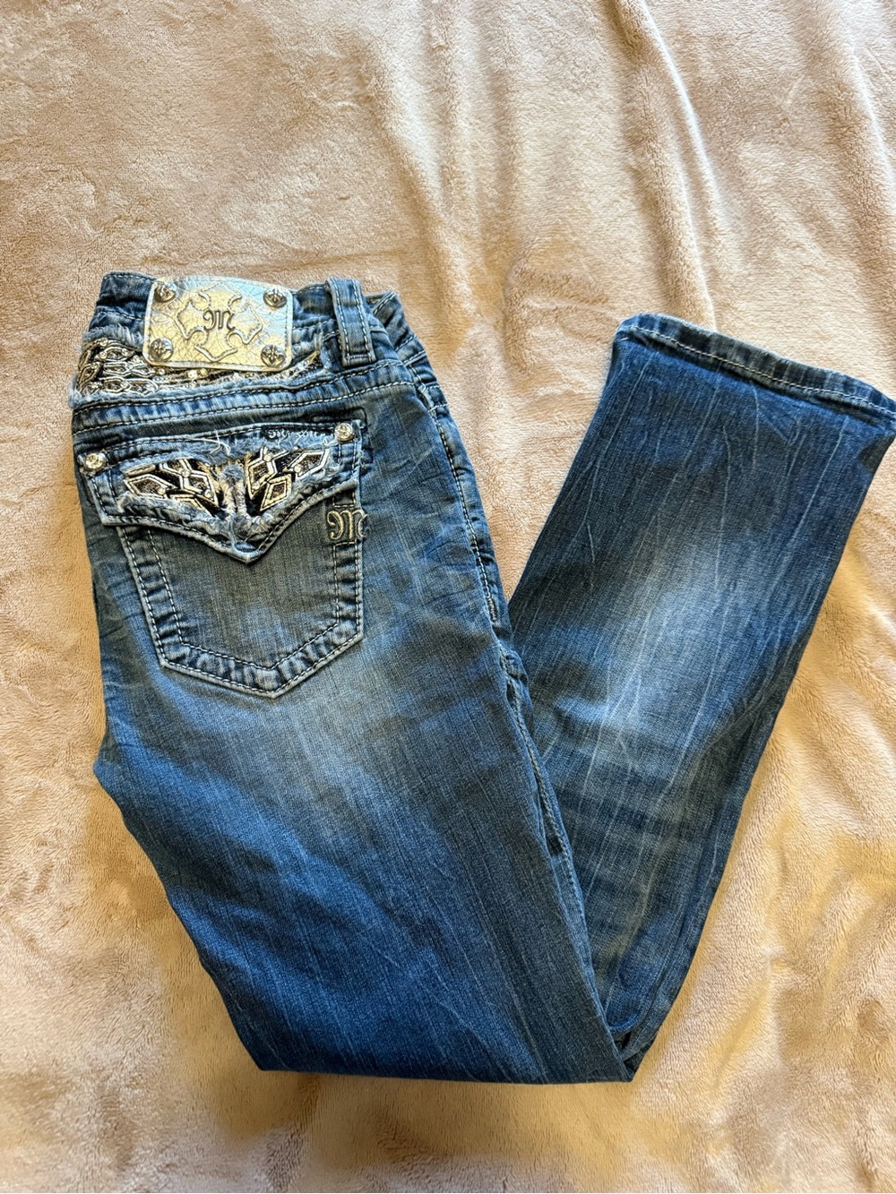 Miss Me Blue Cropped Jeans with Embroidered Pockets